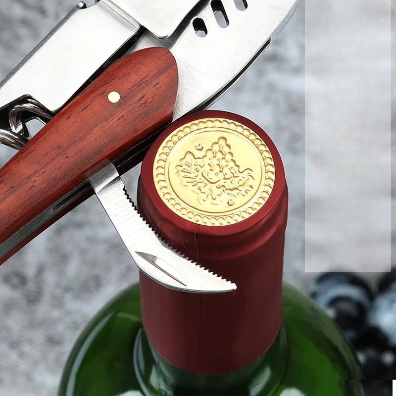 فتاحة زجاجات نبيذ على شكل سمكة - مراجعة Wine Beer Opener وسعره