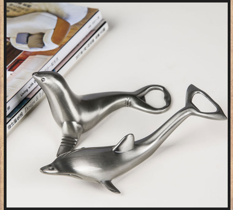 فتاحة زجاجات على شكل دولفين مت - مراجعة Wine Beer Opener وسعره